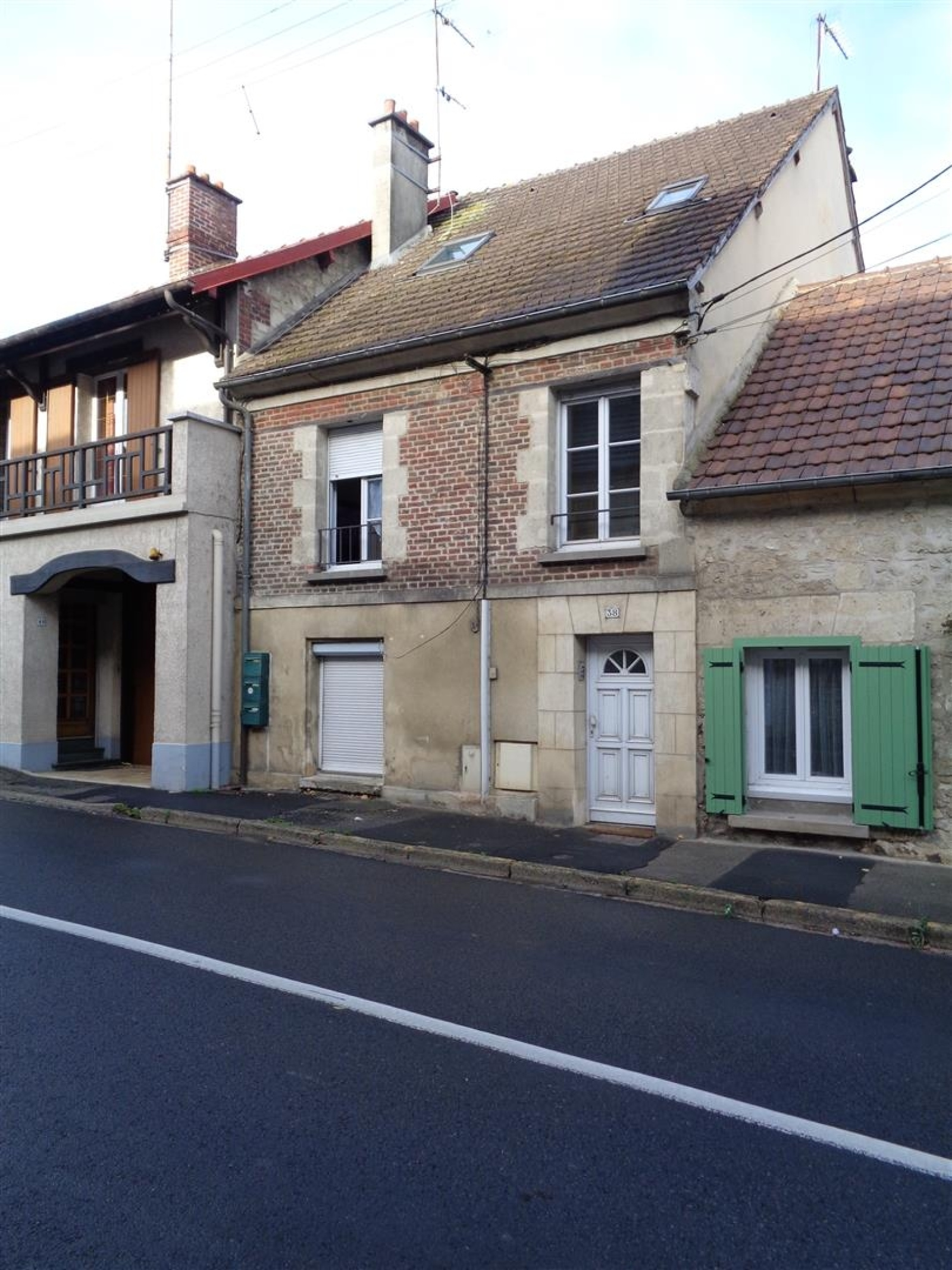 Image_1, Immeuble, Verberie, ref :104160